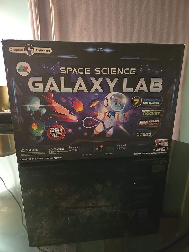 Space Science Galaxy Lab - 7 Awesome Activities Science Experiments NEW