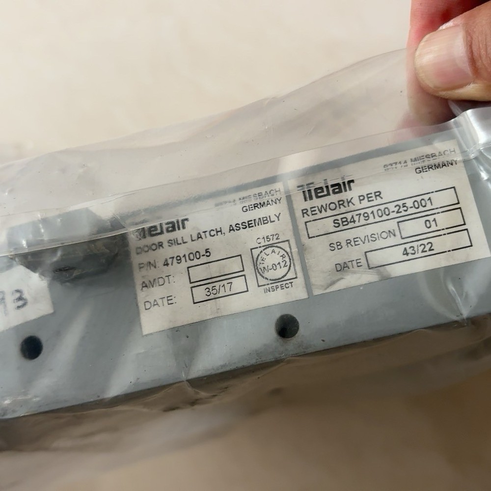 LATCH Assembly 479100-5