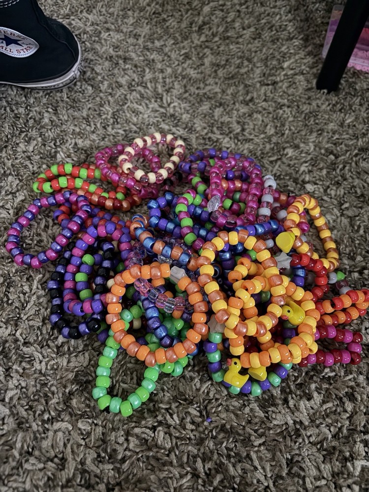 Custom Kandi Bracelet Set 10 Handmade Keepsakes Rave EDC🌈🌈 (READ DESCRIPTION)