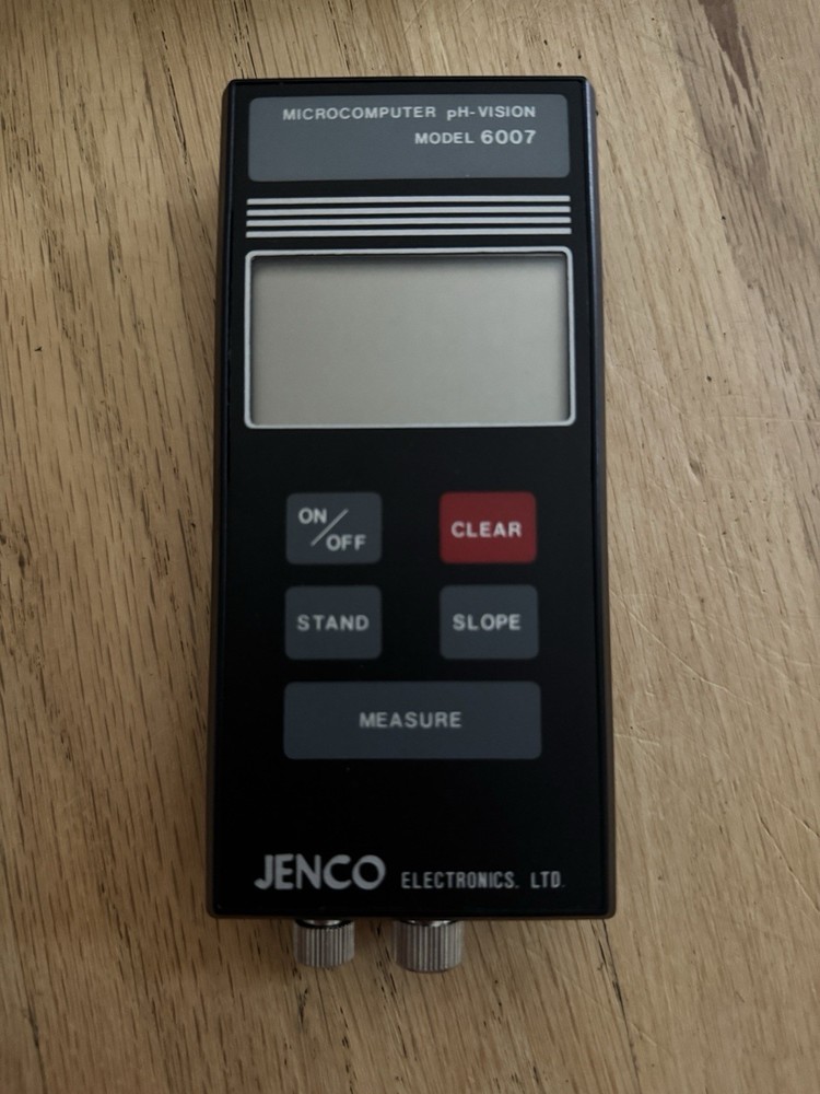 Jenco Model 6007 Micro Computer Based Portable pH And Temperature Meter Kit