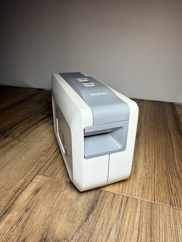Brother P-Touch PT-2430PC Plug & Label USB Label Printer Complete Tested Mint!