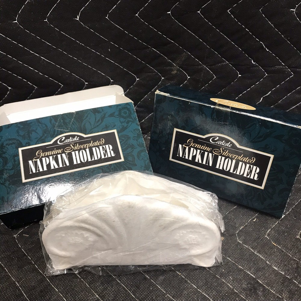 Vintage Art Deco Silver Plate Carlisle Napkin holder Shell Shape 5"Long,2.5"Tall