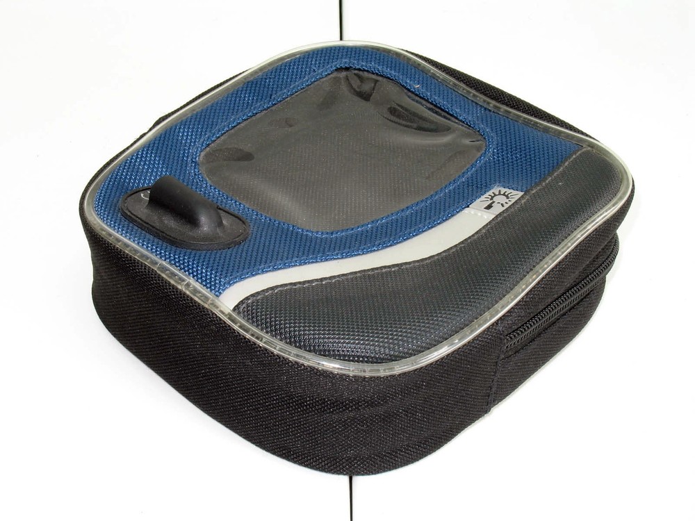 Case Logic CD Player Soft Case w/integral 3.5mm Jack