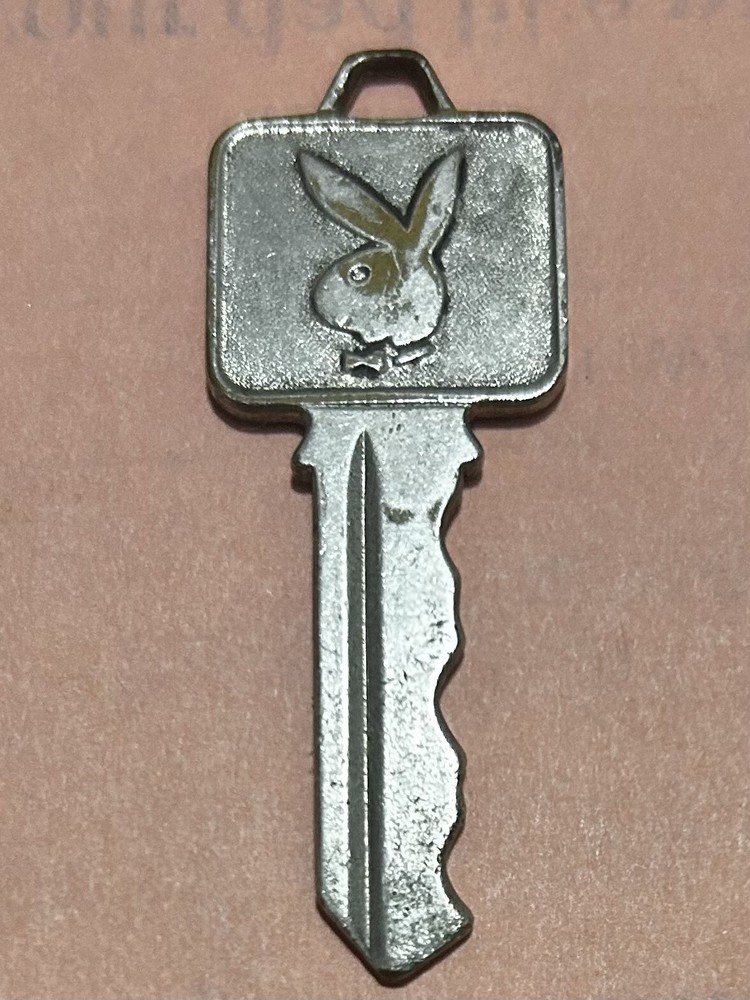 PLAYBOY CLUB KEY