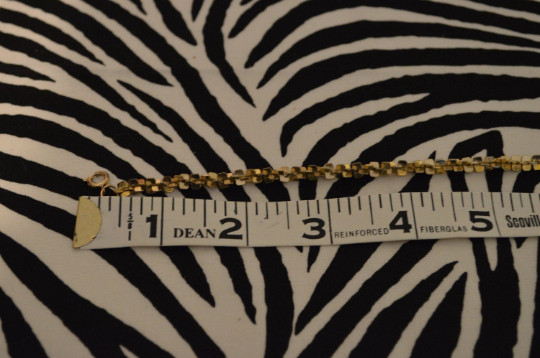 Gold Tone Mesh Chain Necklace