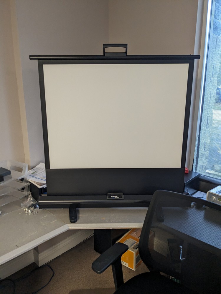 Portable Projector Screen Pull Up Stand 40" Mobile Projection Conference Table