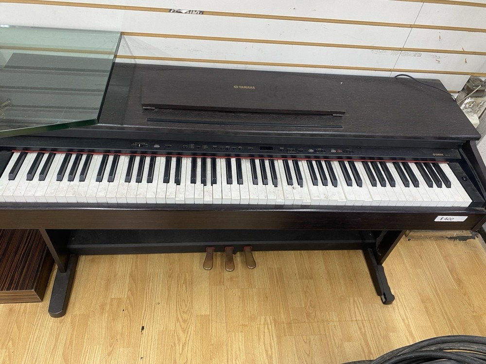 Yamaha YDP-121 Digital Key Piano