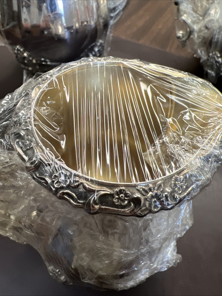 VTG Oneida Webster Wilcox Countess Silverplate Footed 4 PC Tea & Coffee Service