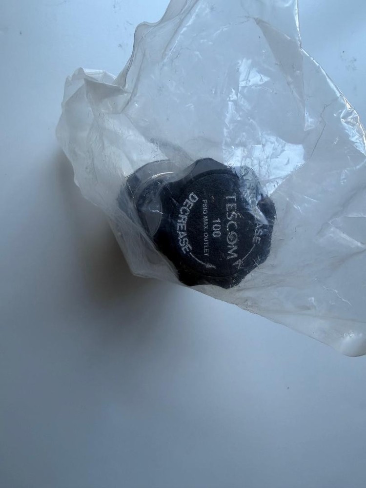 Tescom 64-3642KA423 Pressure Regulator