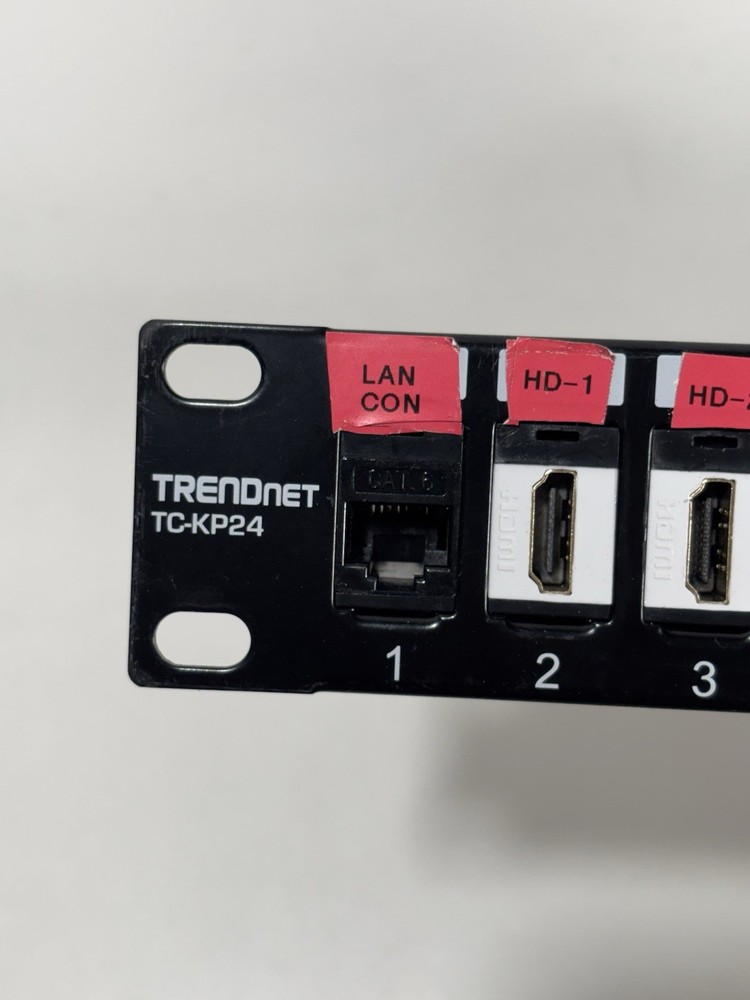 TRENDnet TC-P24C6 24-Port Cat 6 Rack Mount Patch Panel