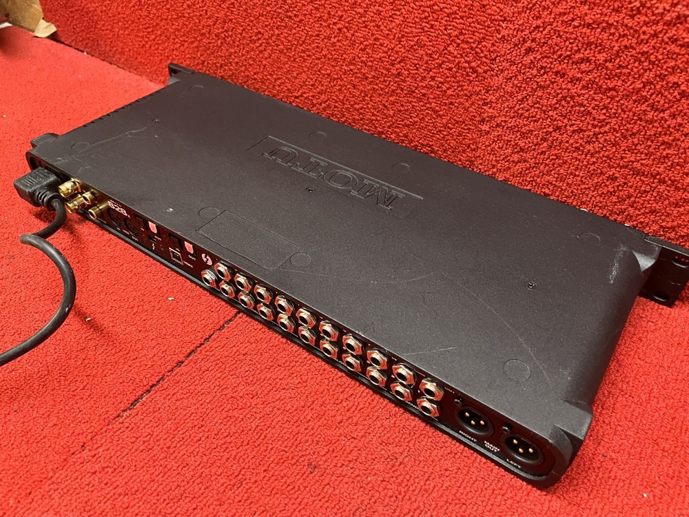 Used MOTU 828x Digital Audio Interface Thunderbolt Technology Good Condition