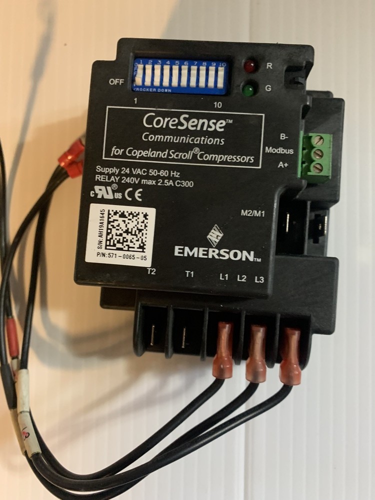 V47400 compressor protection module 24v NEW!!