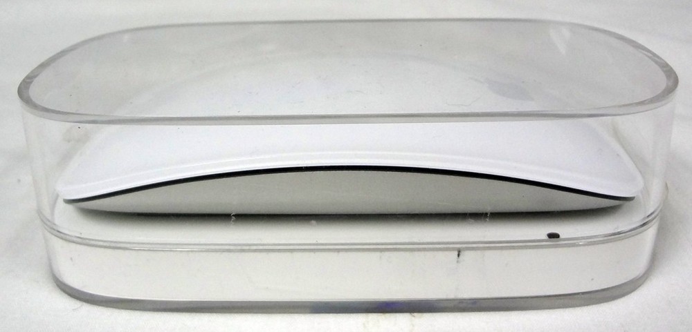 Apple Magic Mouse Model A1296 Wireless Laser Bluetooth White Computer Mouse!