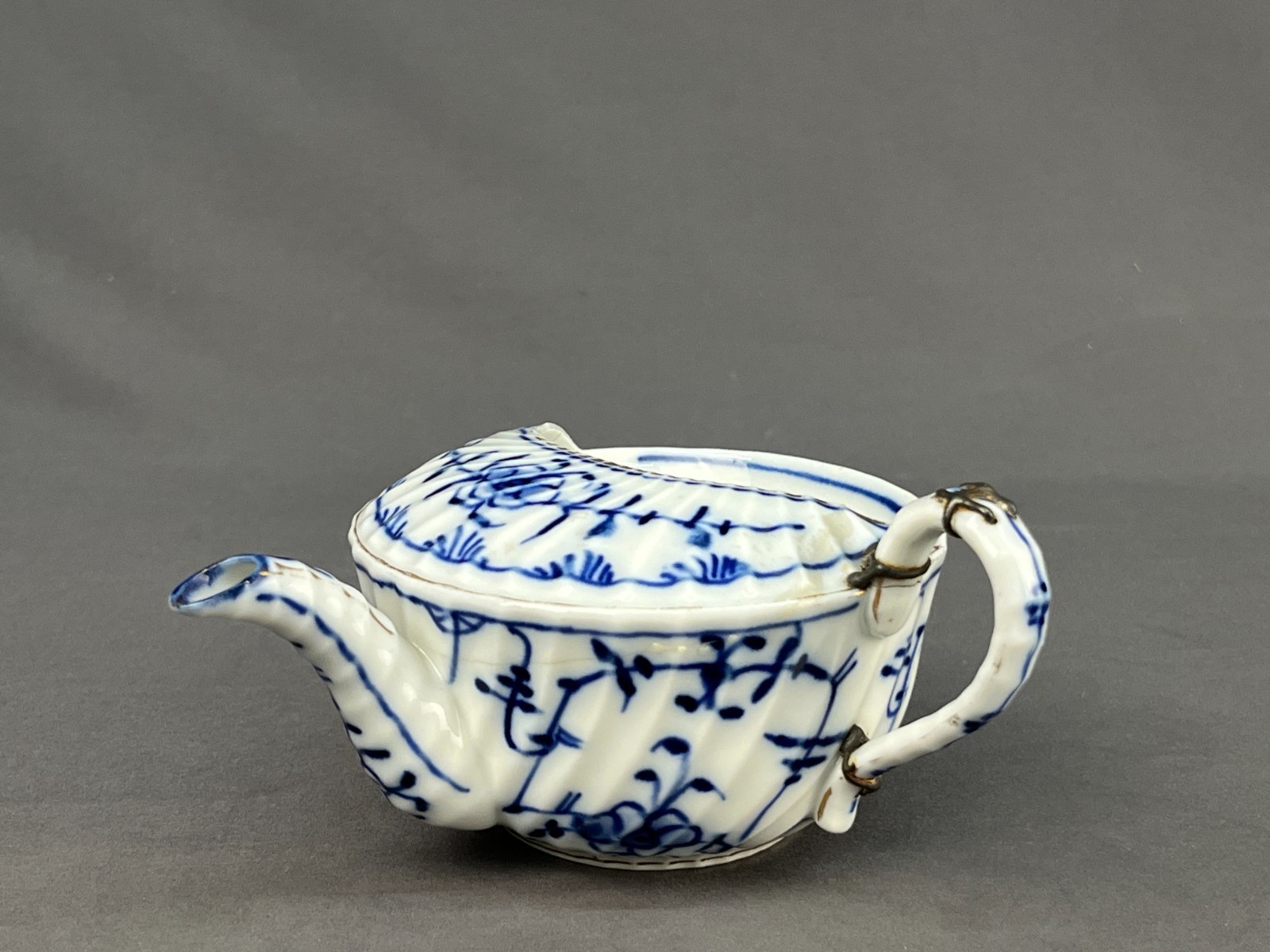 Royal Tettau BLUE ONION Invalid Feeder Pap Boat w/STAPLE REPAIR MAKE DO c. 1885