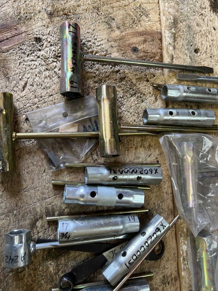 Chainsaw Scrench LOT