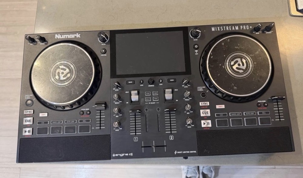 Numark Mixstream Pro+ DJ Controller, 2 Decks, 8 Pads, Echo, Auto BPM, XLR, USB