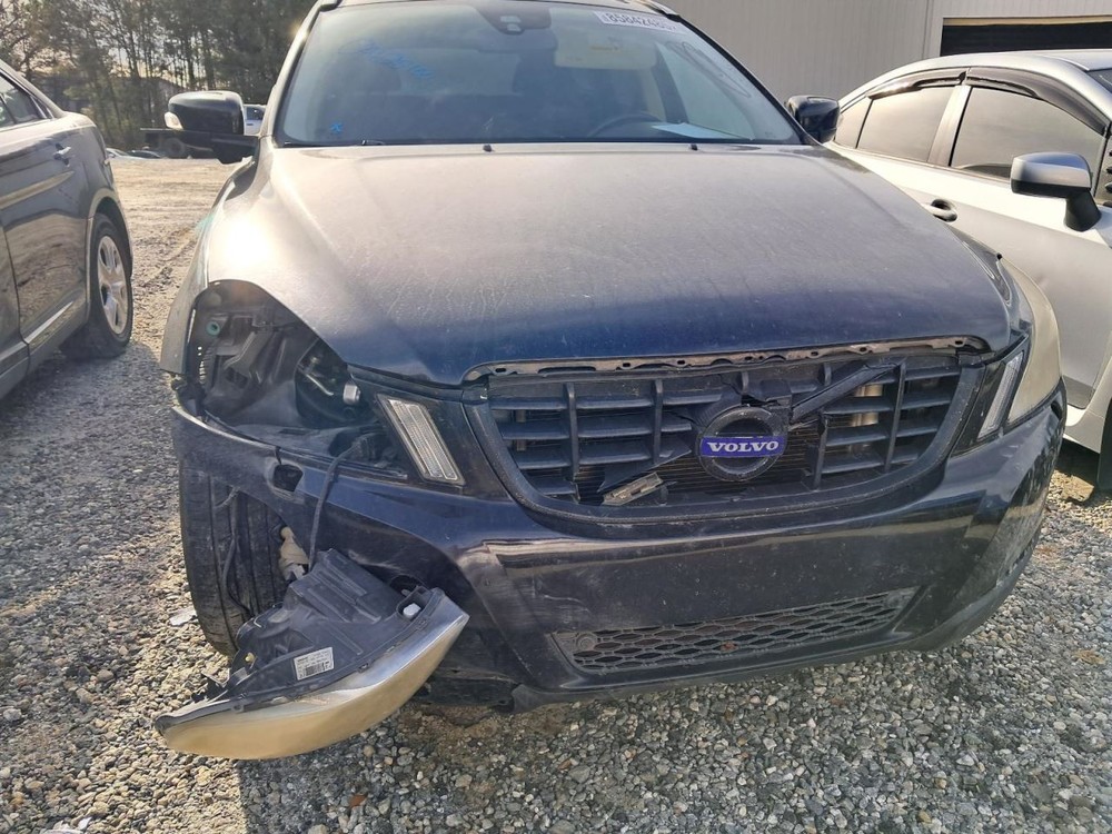 S60 2012 Glove Box 4902412