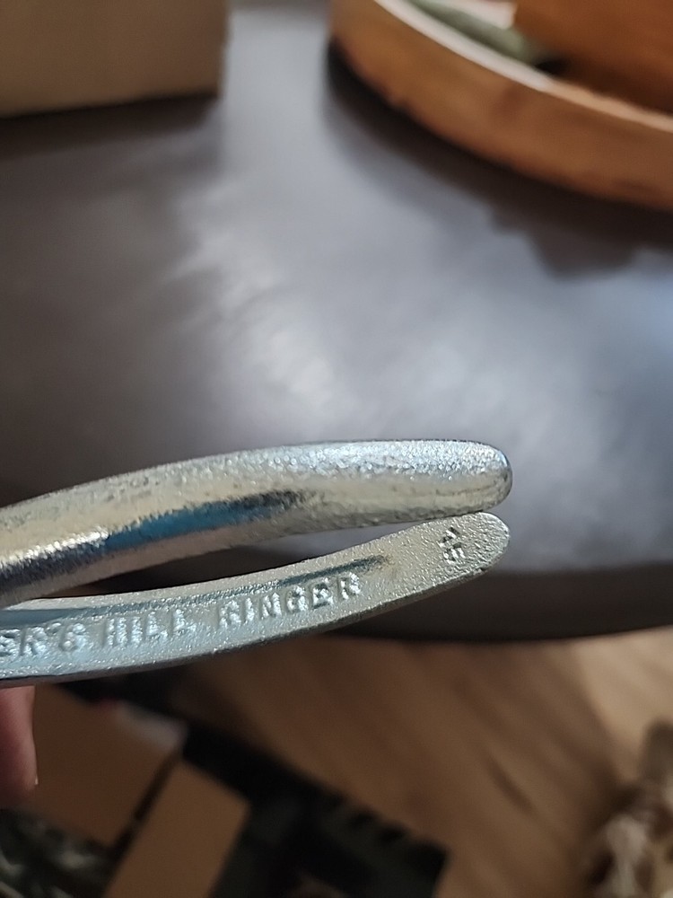 Decker’s Hill Ringer Hog Ringer Pliers. 6.5”