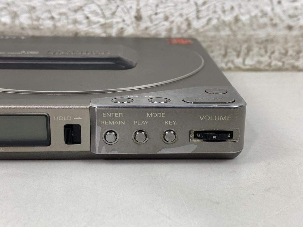 Vintage Sony D-250 Discman Portable CD Player Silver