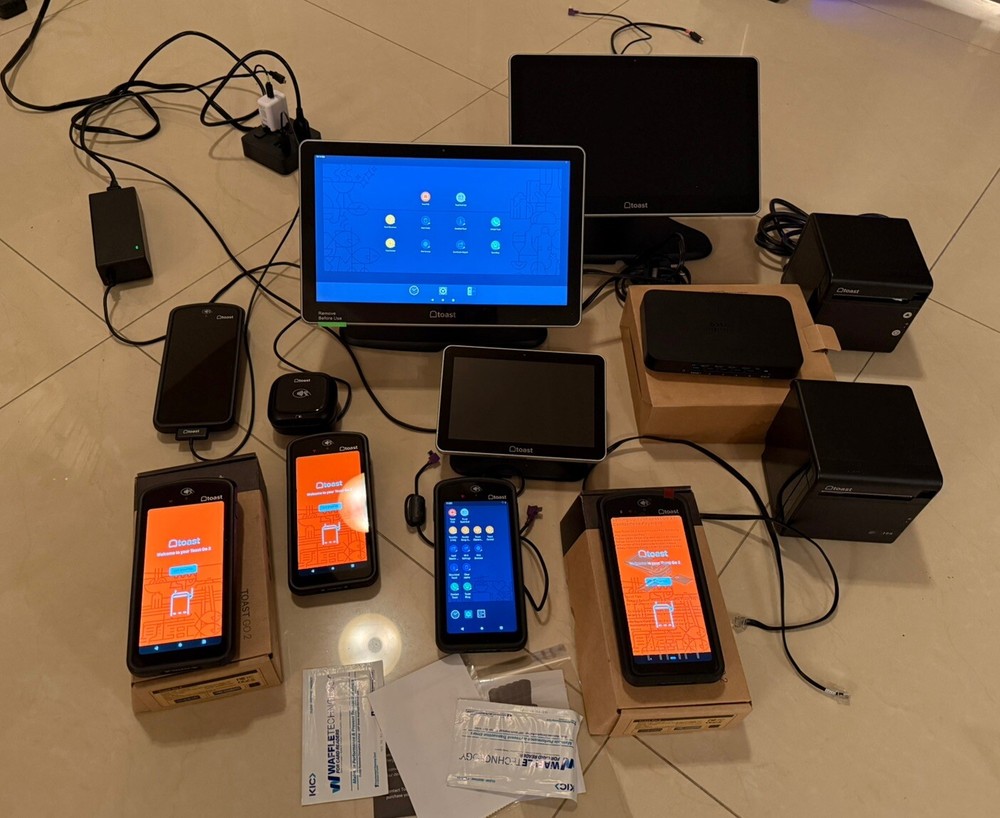 Toast POS Go System Computer - MPN: TG200 POS System