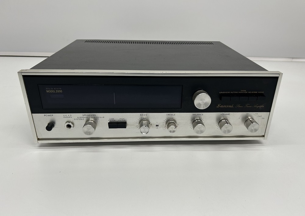 Vtg Sansui Model 2000 Solid State Stereo Tuner Amplifier No Power As Is