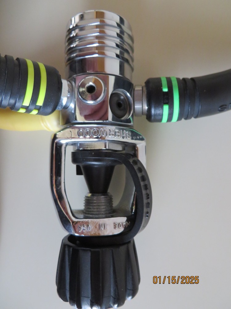 Sherwood Dive Regulator with Oceanic Dive Computer