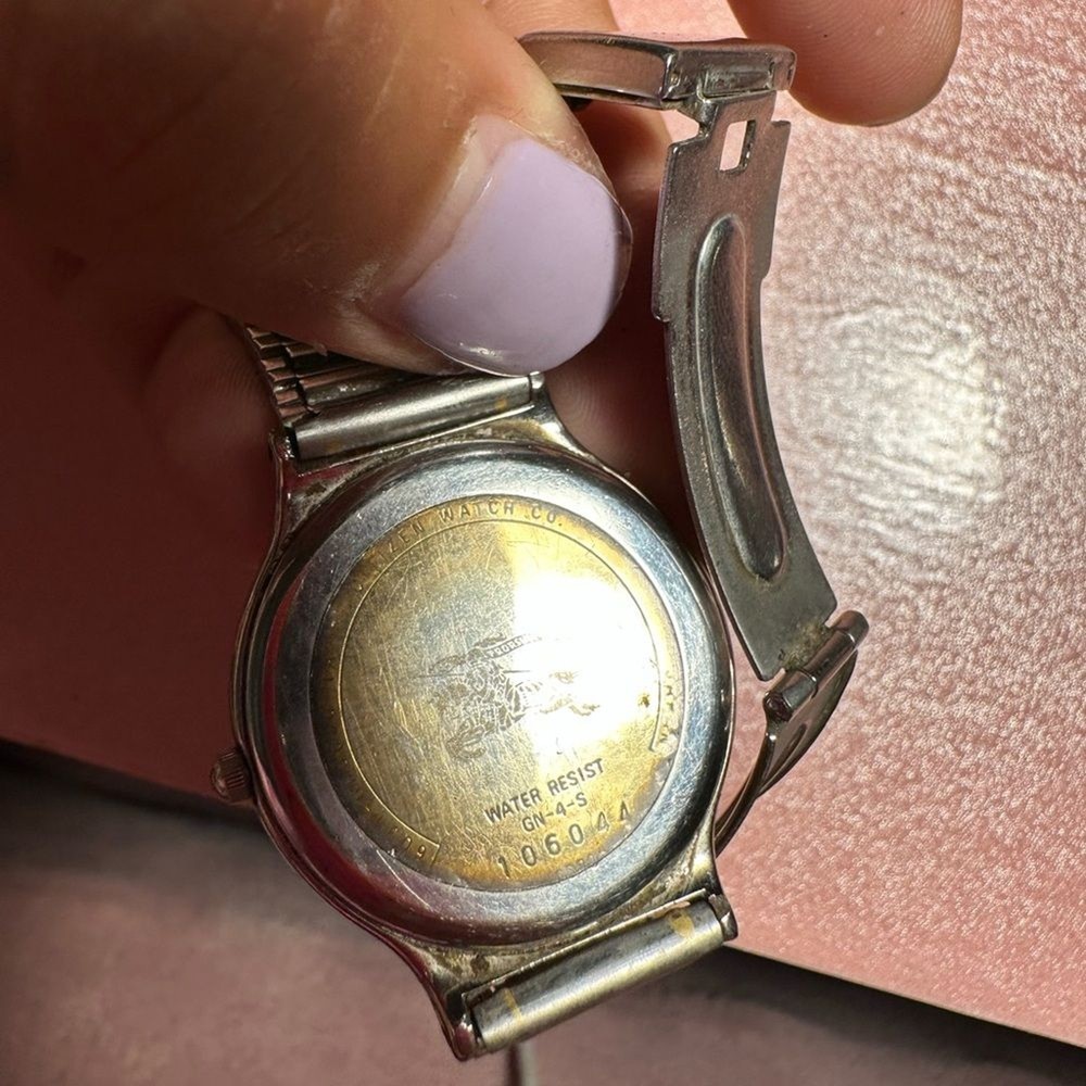 BURBERRY Vintage Watch - Used