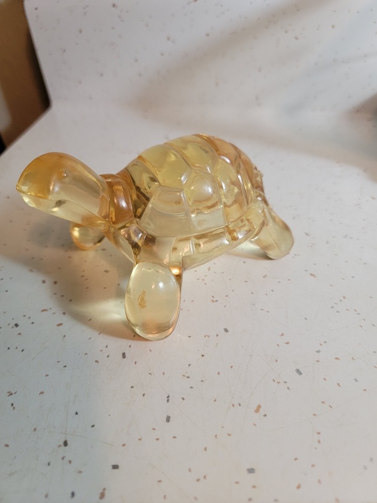 LUCITE ACRYLIC TURTLE YELLOW PLASTIC