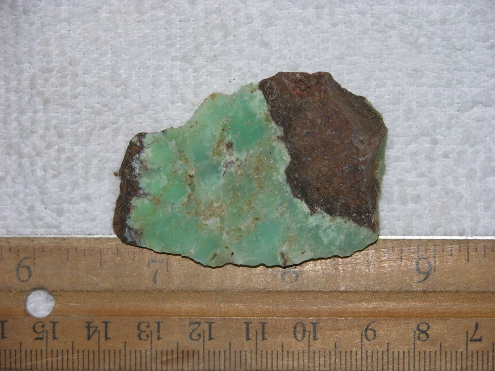 Chrysoprase rough mixed gem grade Australia 2 inch C98