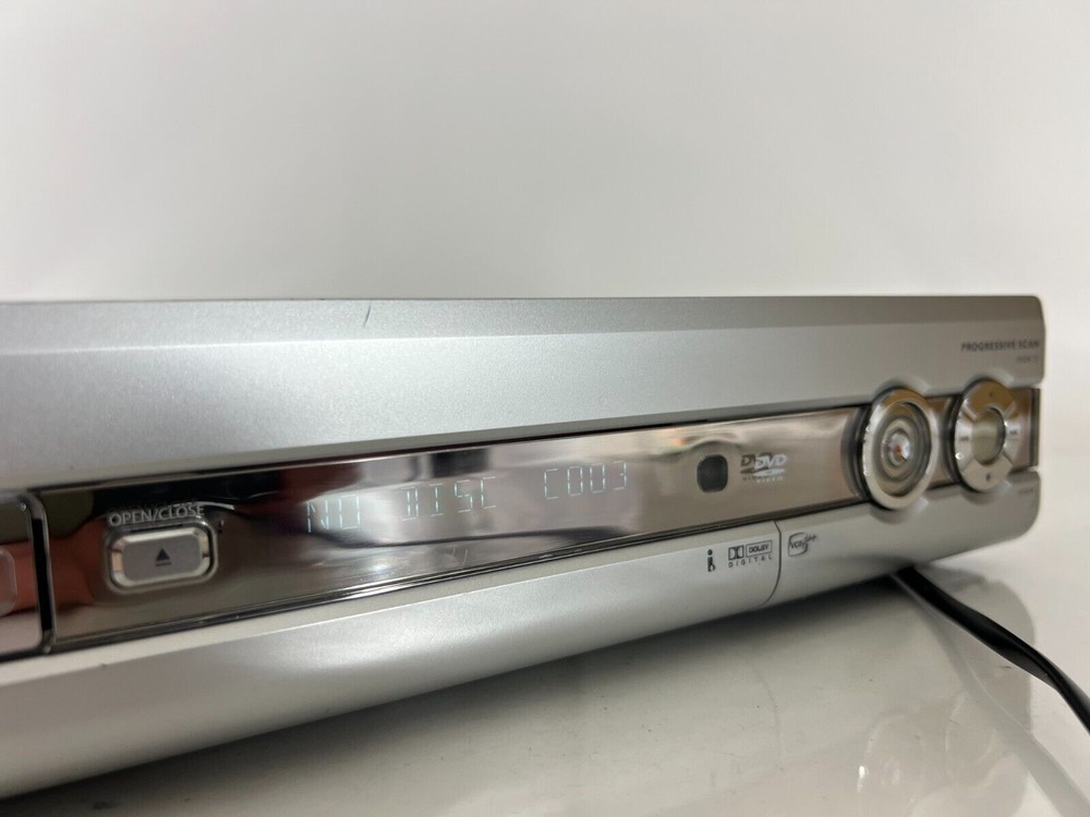 Philips Progressive Scan DVDR75/17 DVD Recorder