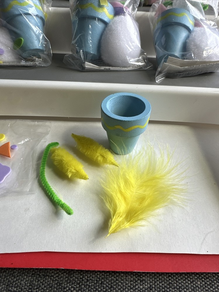 10 Easter Bunny Rabbit & Chick Mini Flower Pot Craft Kits New!