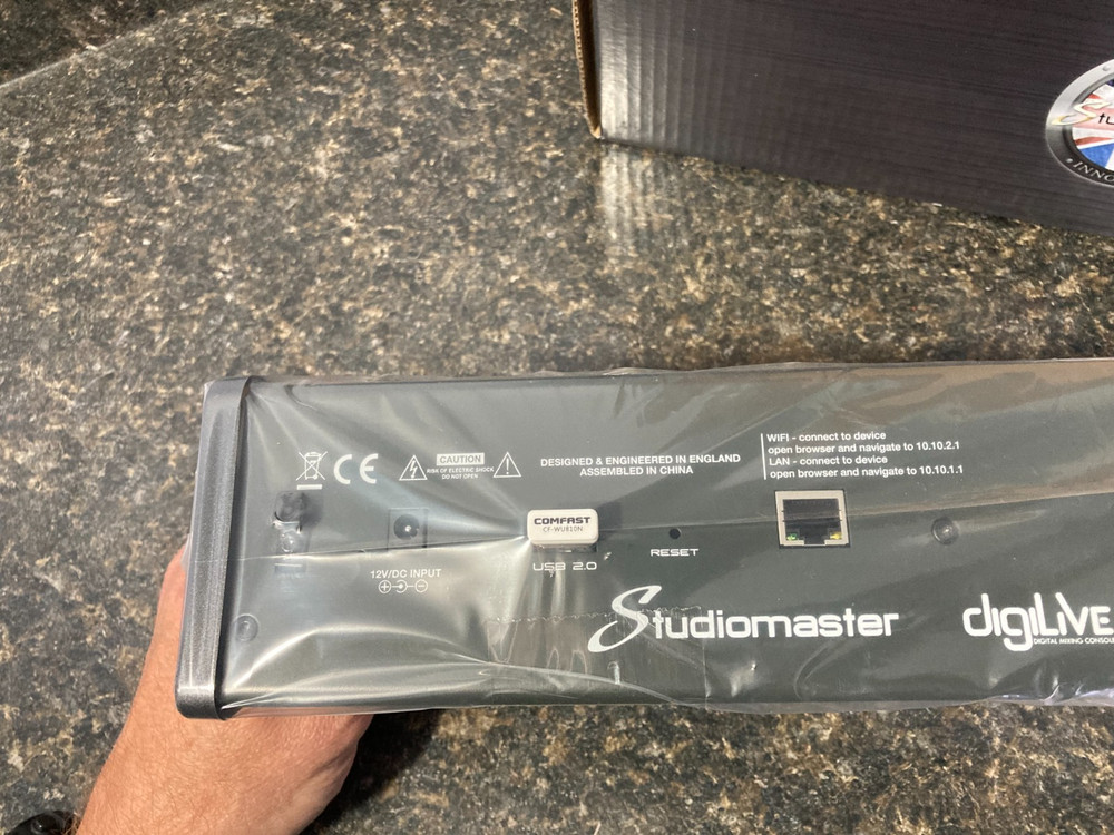 Studiomaster DigiLive 8C 8-Input Digital Mixer