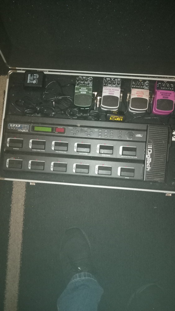 Digitech RP10/ Behringer Pedal Effects+ extras