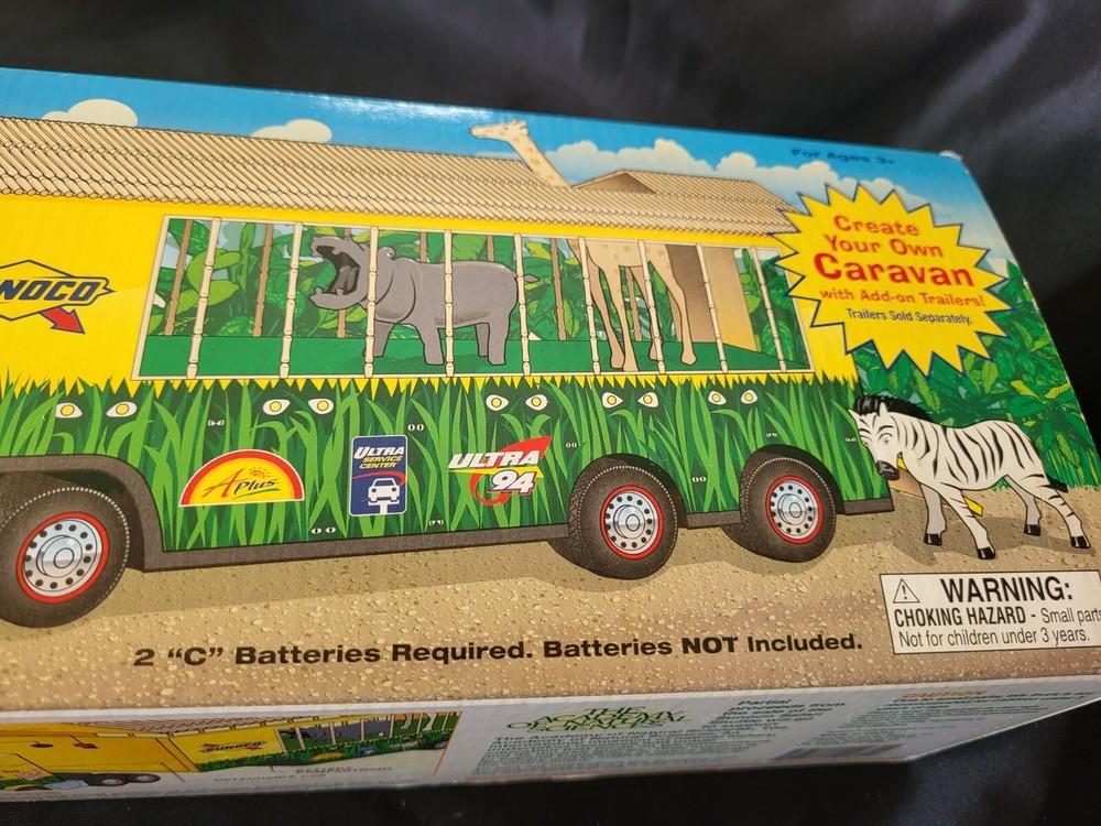 Safari Shuttle 2001 Sunoco 8th in Series With 2 Trailers