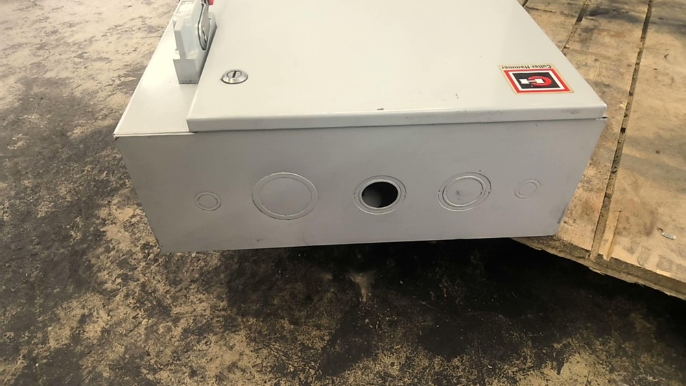 Cutler-Hammer ECN1831CAA Electrical Enclosure