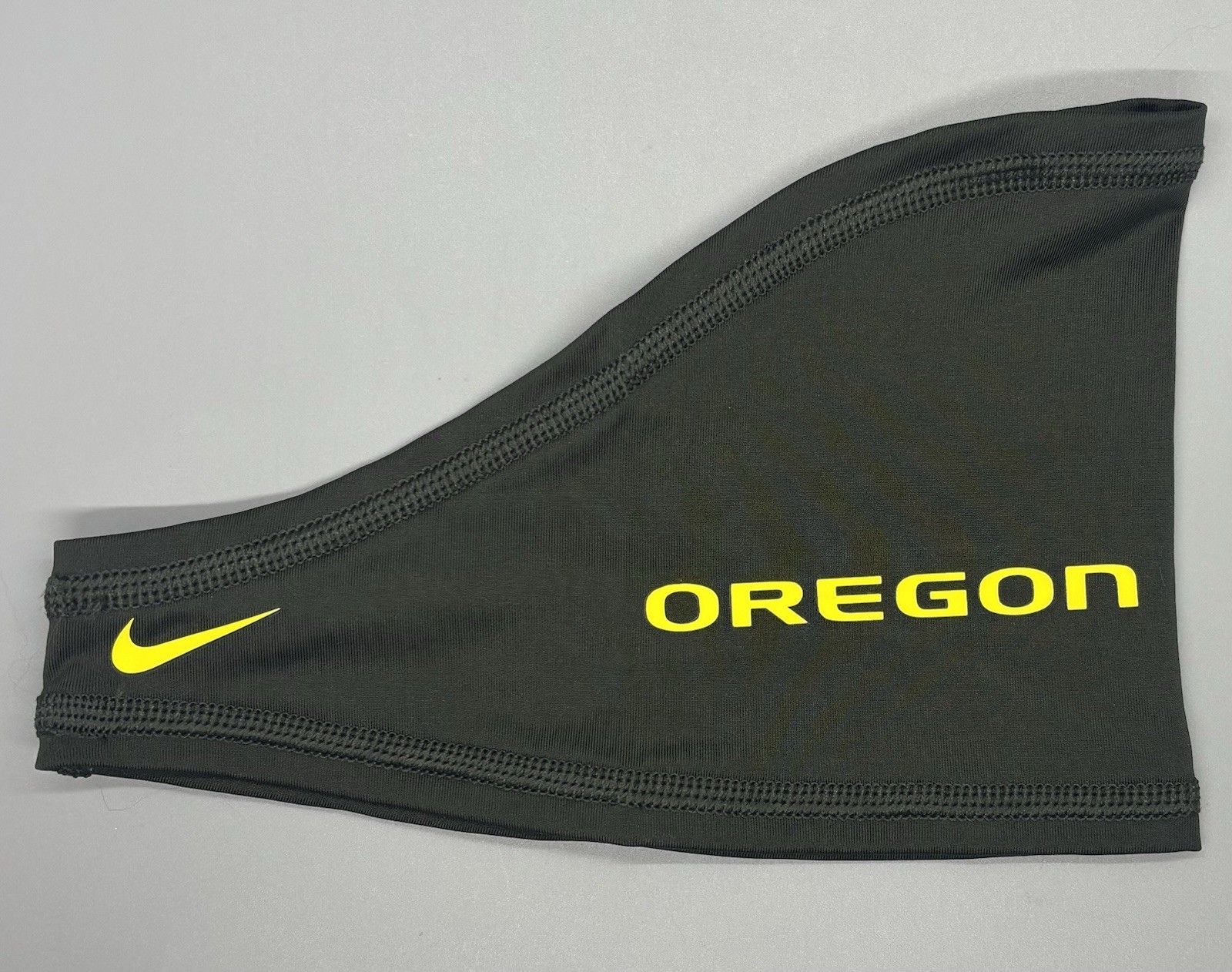 NEW Nike SKULL WRAP CAP OREGON DUCKS PE FOOTBALL PLAYER EXCLUSIVE Headband