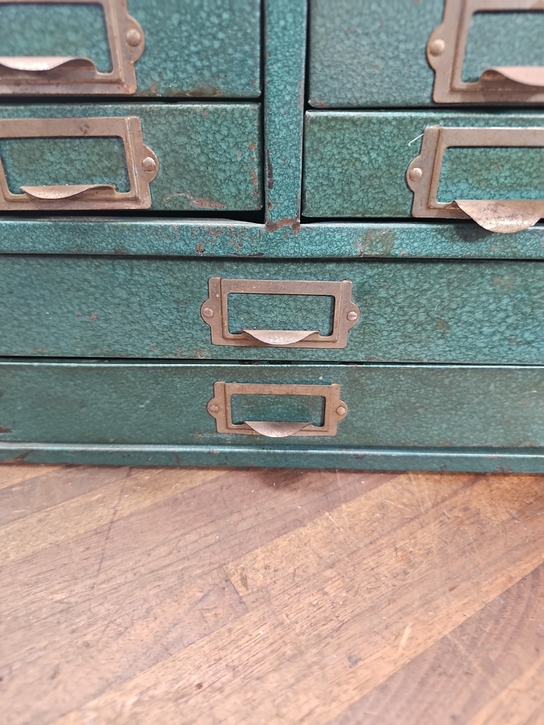 I6- Vintage WARDS MASTER QUALITY Metal 6 Drawer Small Parts Cabinet