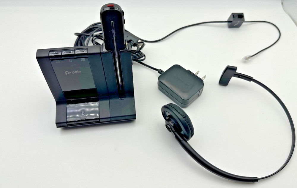 Plantronics POLY W8200B Wireless Headset & Charging base DECT + Adapters