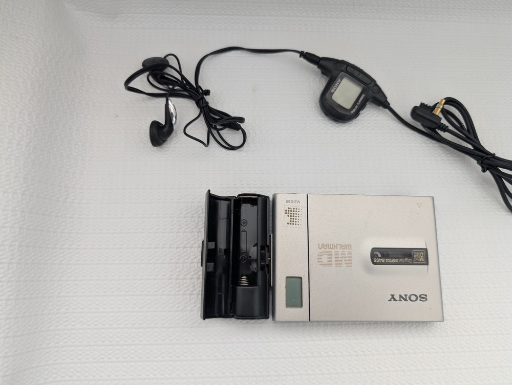 Sony MZ-E50 Mini Disc Player Used.