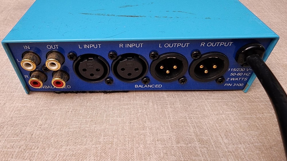 Henry Engineering The Matchbox HD IHF Pro Stereo Interface Amplifier