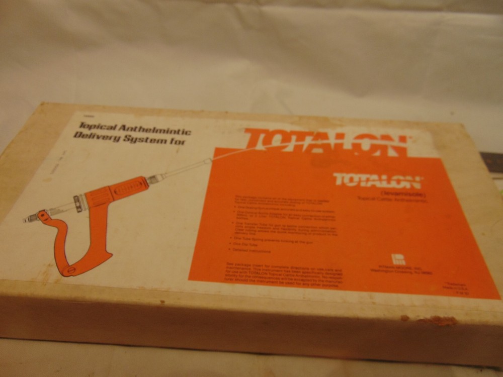 topical anthelmintic delivery system for totalon