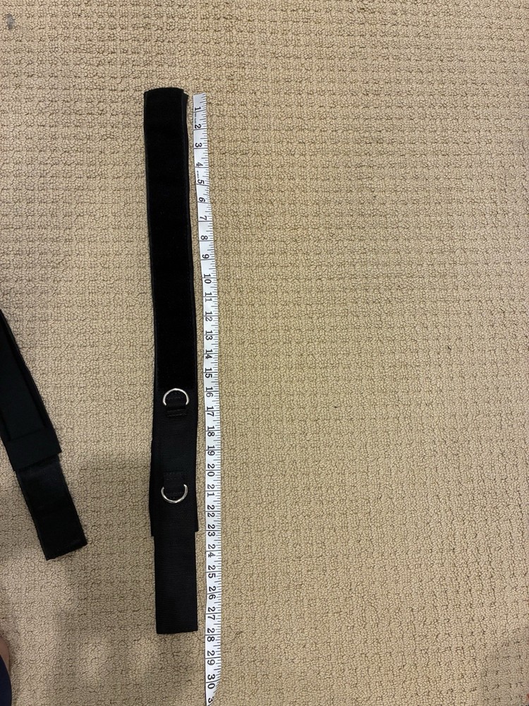 NWOT 2 Pack Thigh Straps Cable Machine Attachments Neoprene