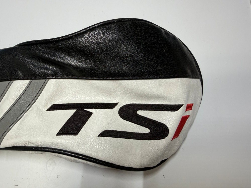 - Titleist TSI Driver Headcover