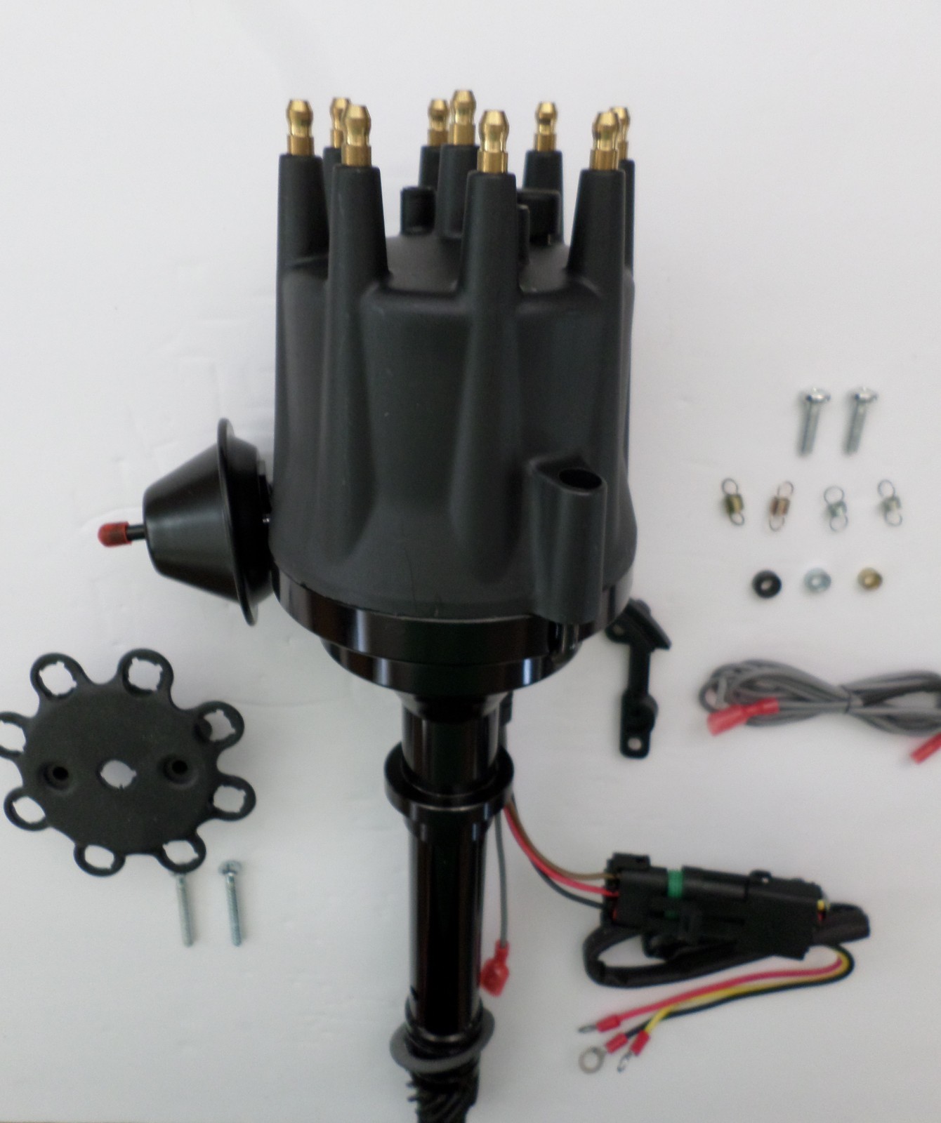 CHEVY Pro Series V8 ALL BLACK Ready-to-Run Small Cap HEI distributor + 45K Coil