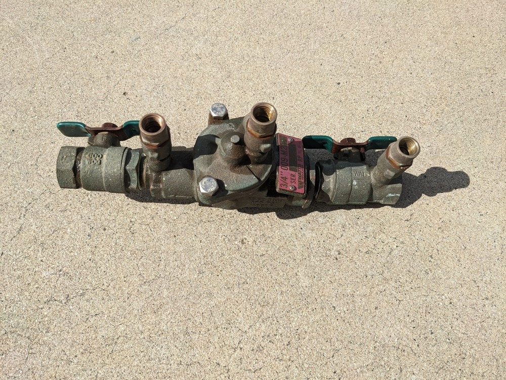 Watts 3/4" backflow preventer, used