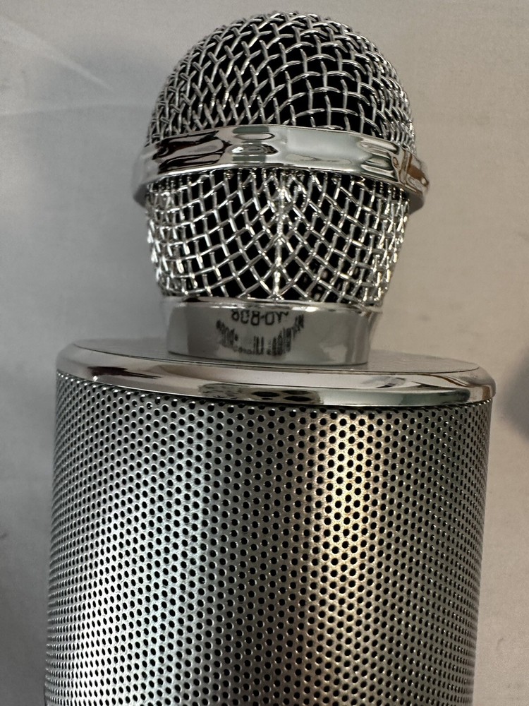 Wireless Bluetooth Karaoke Microphone