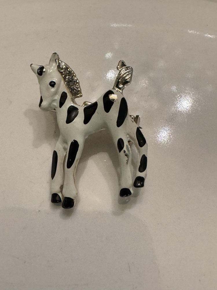 2 Horse / Zebra Pins