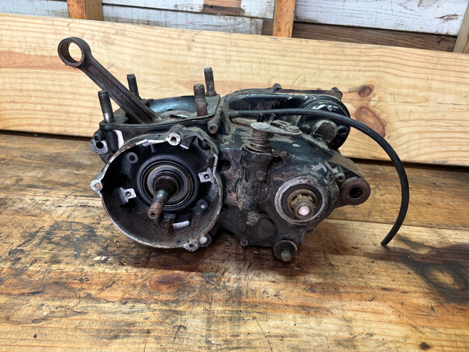 1982 Yamaha YZ490 Engine Bottom End Crank Case Transmission   YZ 490