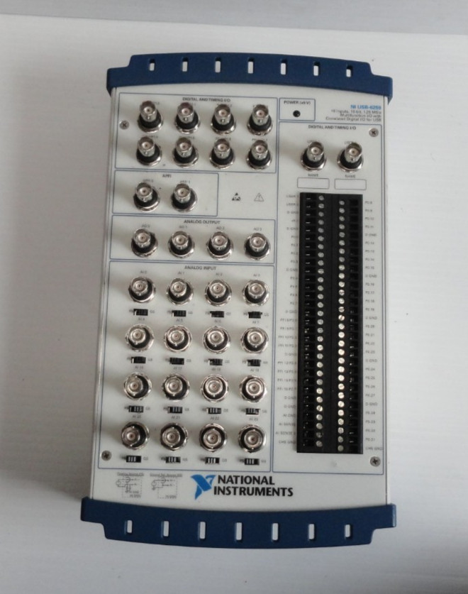 National Instruments USB-6259 Multifunction I/O Data Acquisition Device