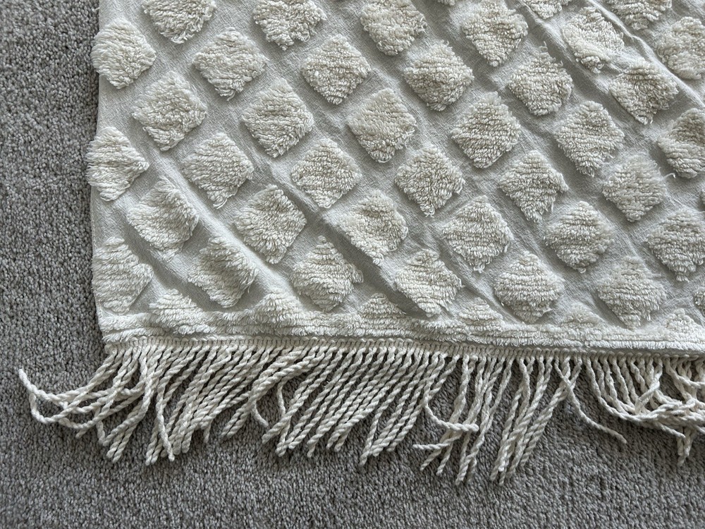 Vtg Chenille Bedspread Queen 93x106